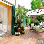 Un'oasi Di Pace Apartment *